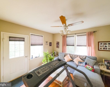 6 Patrick Henry Court - Photo Thumbnail 9