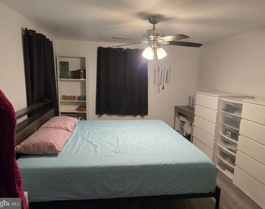 601 Magnolia Court - Photo Thumbnail 5