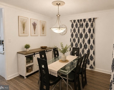 601 Magnolia Court - Photo Thumbnail 3