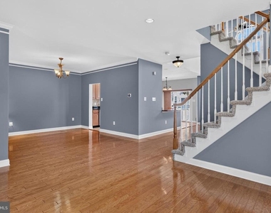 20 Carter Lane - Photo Thumbnail 15