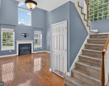 20 Carter Lane - Photo Thumbnail 2