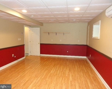 173 Stanford Road - Photo Thumbnail 12