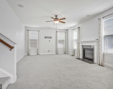 43691 Yulan Street - Photo Thumbnail 11