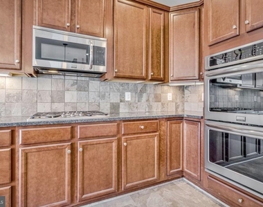 43691 Yulan Street - Photo Thumbnail 15
