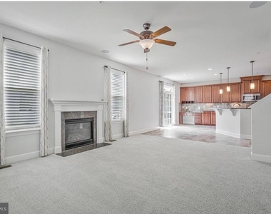 43691 Yulan Street - Photo Thumbnail 10