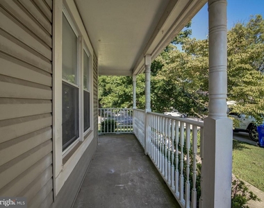 13907 Concord Avenue - Photo Thumbnail 2