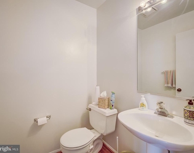 13907 Concord Avenue - Photo Thumbnail 17
