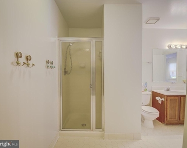 13907 Concord Avenue - Photo Thumbnail 51