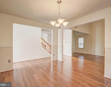13907 Concord Avenue - Photo Thumbnail 15