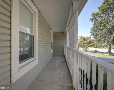 13907 Concord Avenue - Photo Thumbnail 3
