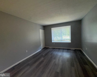 7233 Mill Creek Court - Photo Thumbnail 24