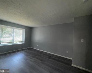 7233 Mill Creek Court - Photo Thumbnail 26