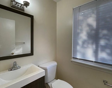 7233 Mill Creek Court - Photo Thumbnail 2
