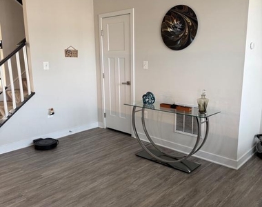 14432 Hunts Farm Road - Photo Thumbnail 4