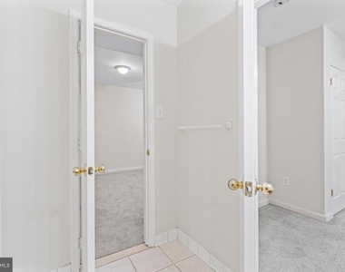 4502 Henderson Road - Photo Thumbnail 43