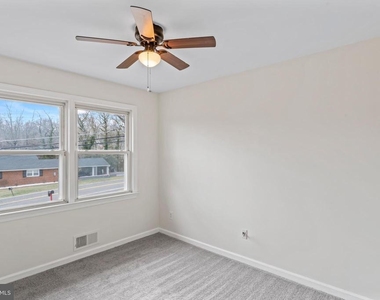 4502 Henderson Road - Photo Thumbnail 31