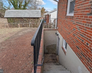 4502 Henderson Road - Photo Thumbnail 57