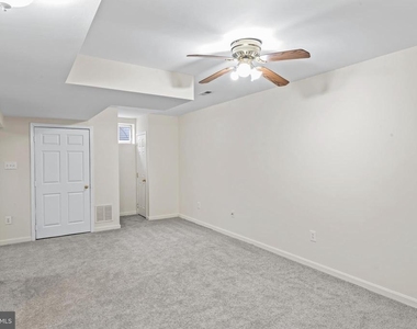 4502 Henderson Road - Photo Thumbnail 45