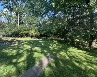 14 Maryland Avenue - Photo Thumbnail 18