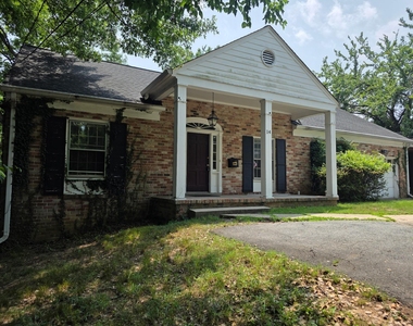 14 Maryland Avenue - Photo Thumbnail 32