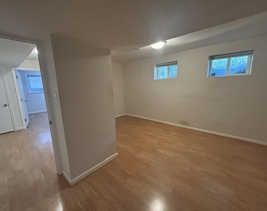 14 Maryland Avenue - Photo Thumbnail 11