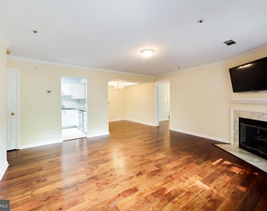 10823 Hampton Mill Terrace - Photo Thumbnail 4