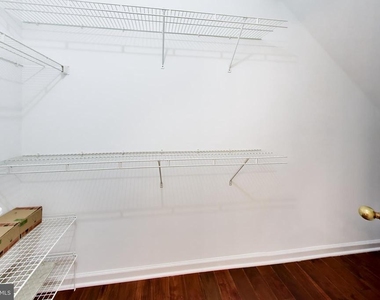 10823 Hampton Mill Terrace - Photo Thumbnail 14