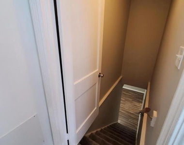 4306 Knowles Avenue - Photo Thumbnail 6