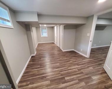 4306 Knowles Avenue - Photo Thumbnail 8