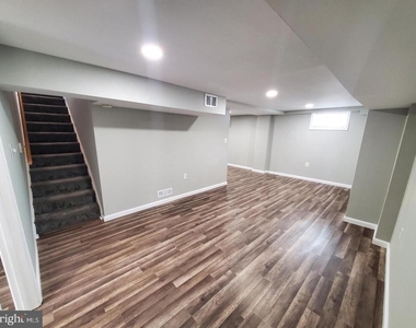 4306 Knowles Avenue - Photo Thumbnail 7