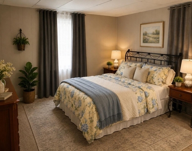 17479 Queen Elizabeth Drive - Photo Thumbnail 4