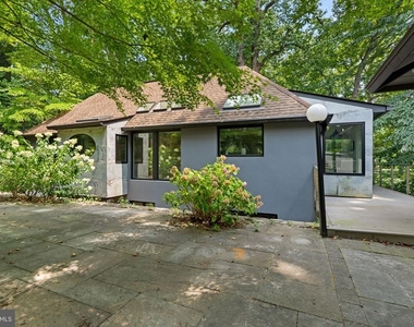 5517 Mohican Road - Photo Thumbnail 2
