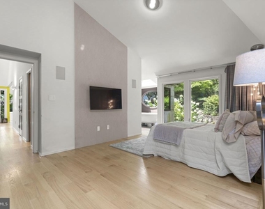 5517 Mohican Road - Photo Thumbnail 21
