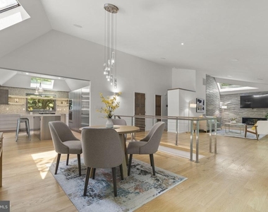 5517 Mohican Road - Photo Thumbnail 17