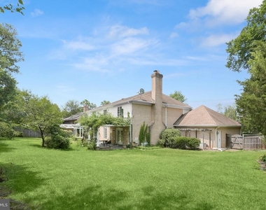 9809 Hall Road - Photo Thumbnail 53