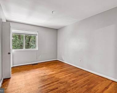 8614 Manchester Road - Photo Thumbnail 12