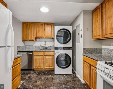 8614 Manchester Road - Photo Thumbnail 9