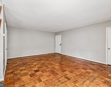 8614 Manchester Road - Photo Thumbnail 4