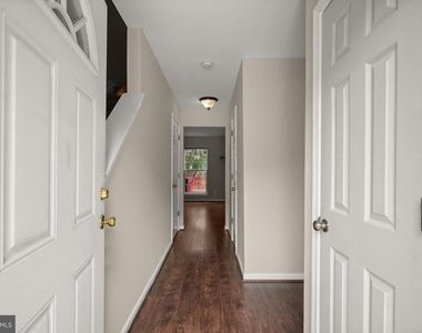 12405 Gooderham Way - Photo Thumbnail 2