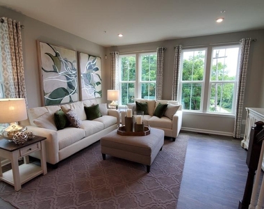7040 Cedar Avenue - Photo Thumbnail 5