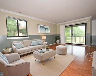 6017 Majors Lane - Photo Thumbnail 6