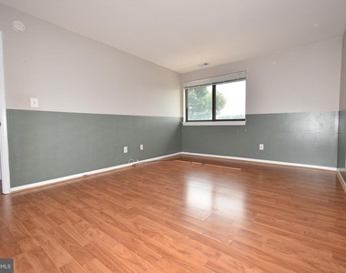 6017 Majors Lane - Photo Thumbnail 27