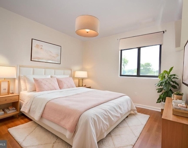 6017 Majors Lane - Photo Thumbnail 5