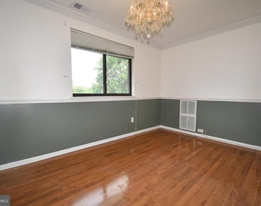 6017 Majors Lane - Photo Thumbnail 31