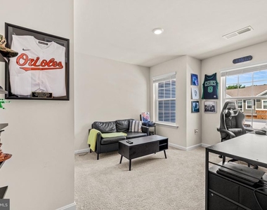 154 Hannock St - Photo Thumbnail 25