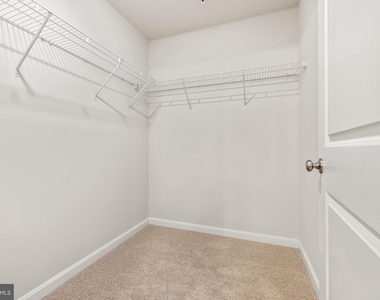 154 Hannock St - Photo Thumbnail 27