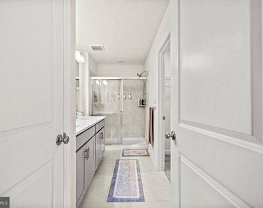 154 Hannock St - Photo Thumbnail 29