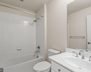 9152 Kenway Lane - Photo Thumbnail 33