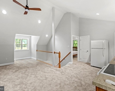 9175 Dubois Road - Photo Thumbnail 3