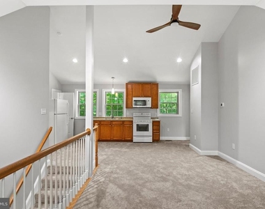 9175 Dubois Road - Photo Thumbnail 4